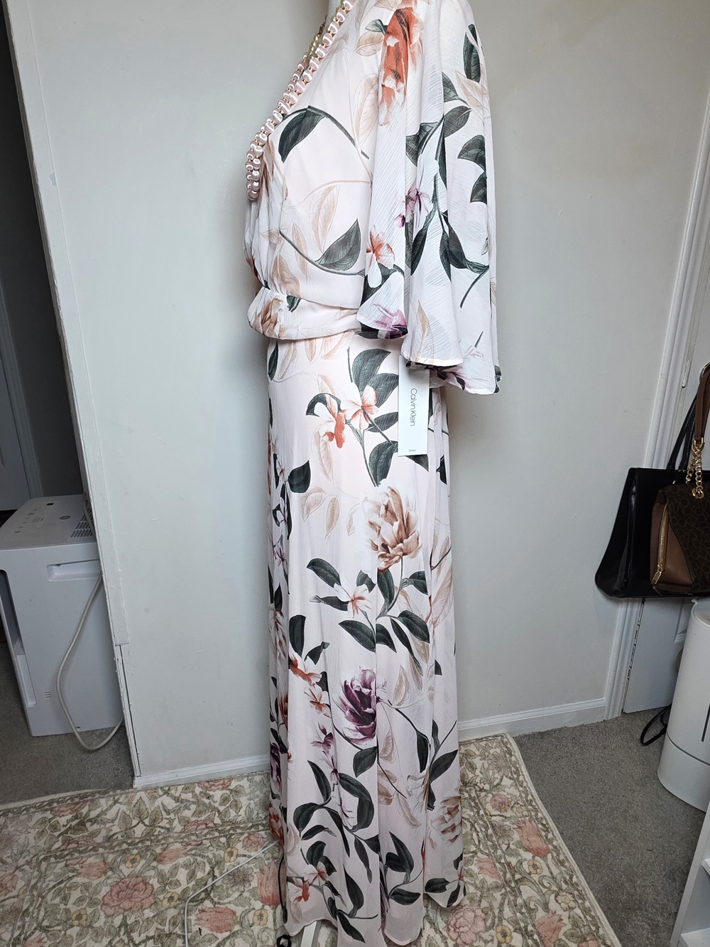 NWT Calvin Klein Pink Floral Caplet Flutter Sleeve Maxi Dress Size 16